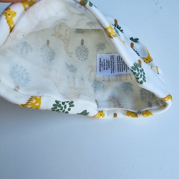 5 Pc Lot Carters Little Beginning Baby Boy Outfit Adorable Set Bodysuits Hat 0-3 - Picture 9 of 10